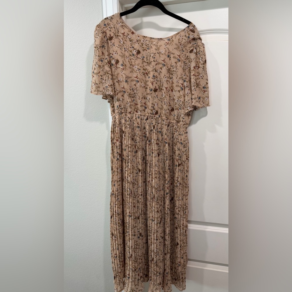 Taupe floral midi dress
